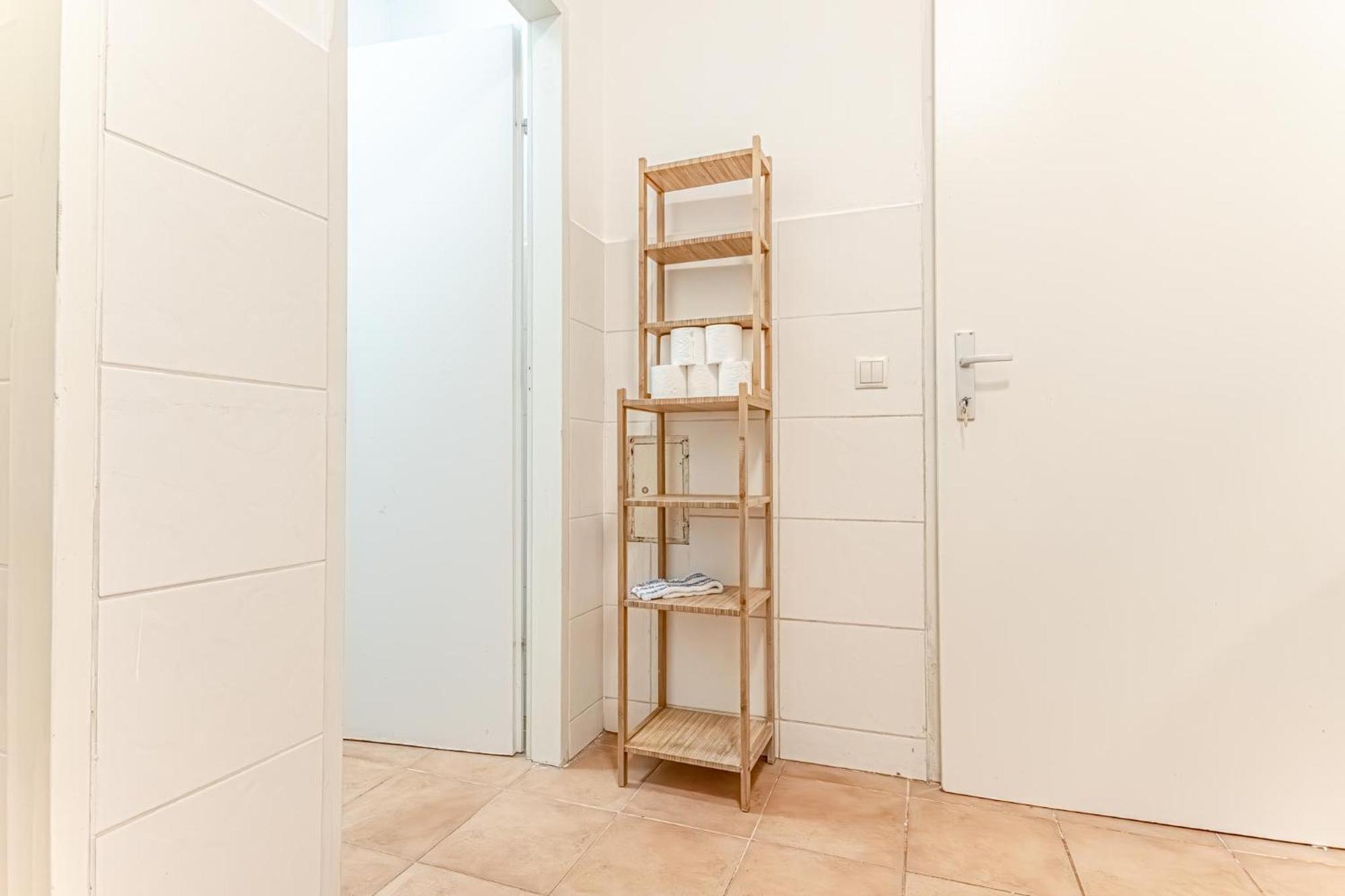 Loevly Shared 6br With Garden Near Danube & Millenium Apartment Wien