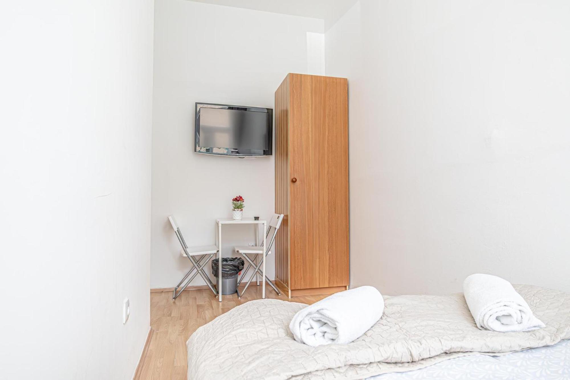 Loevly Shared 6br With Garden Near Danube & Millenium Apartment Wien