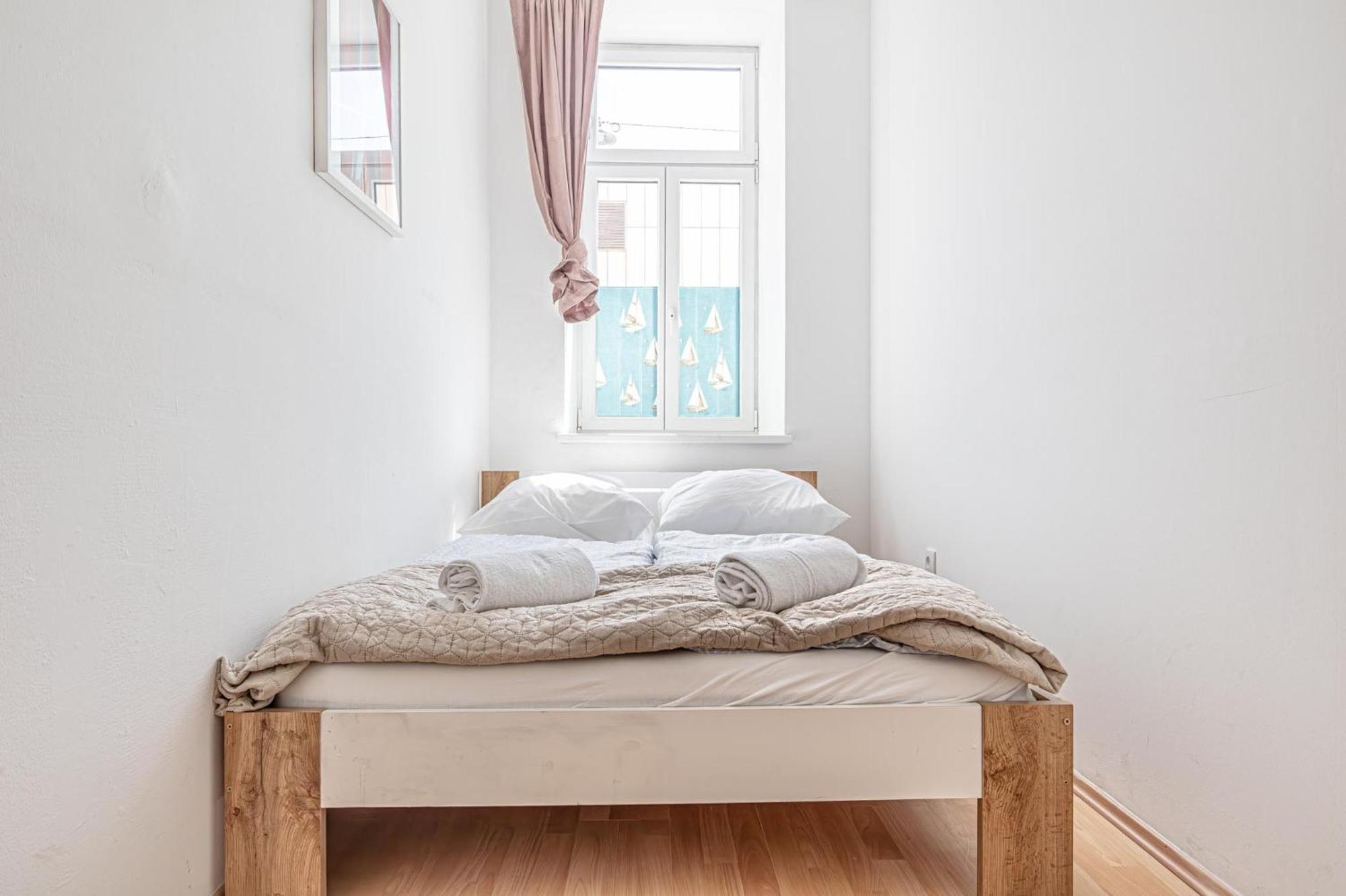 Loevly Shared 6br With Garden Near Danube & Millenium * Wien