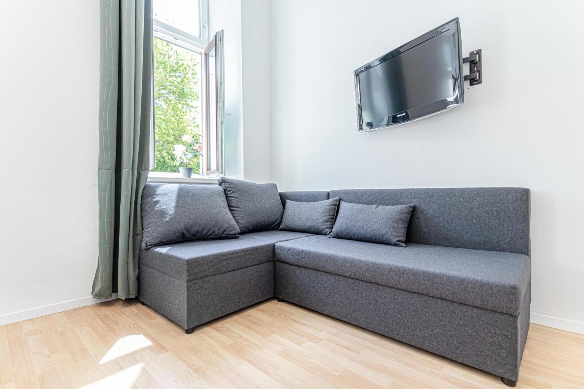 Loevly Shared 6br With Garden Near Danube & Millenium Wien